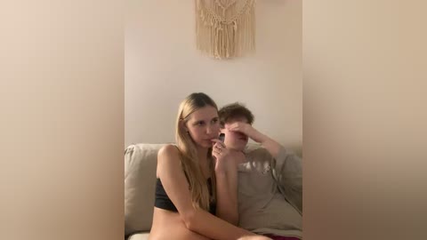 linatwins free recording from 2025-11-17 21:55:00