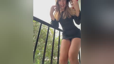 ann_den free recording from 2025-12-05 00:41:00