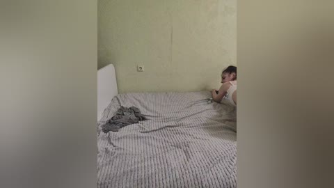 mileshil free recording from 2025-12-05 00:22:00