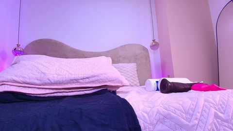 zoe_z free recording from 2025-12-05 00:22:00