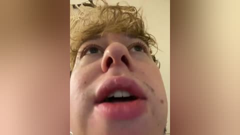 linatwins free recording from 2025-11-20 03:46:00