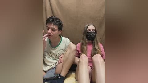 emmalove13 free recording from 2025-12-05 00:07:00