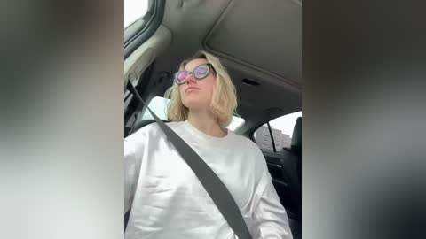 sexy_sweets free recording from 2025-12-05 00:07:00