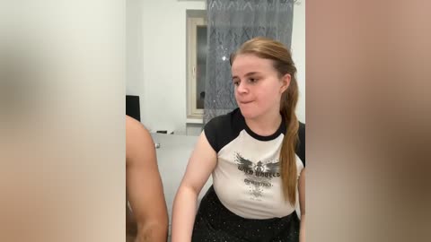 erlecktmeinepussy2223 free recording from 2025-12-05 01:18:00