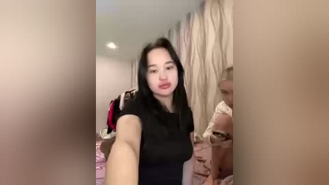 emyeva free recording from 2025-12-05 00:07:00