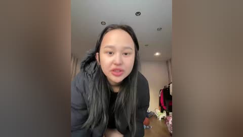 emyeva free recording from 2025-12-05 00:07:00