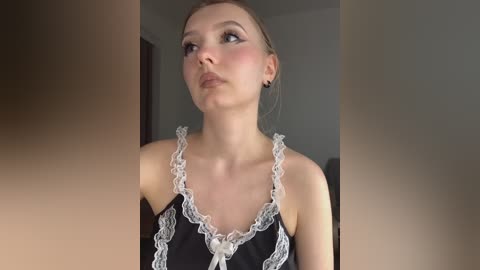 nezukoo free recording from 2025-11-24 23:05:00