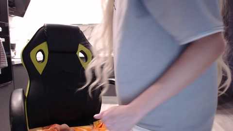 blondalina free recording from 2025-12-05 00:22:00