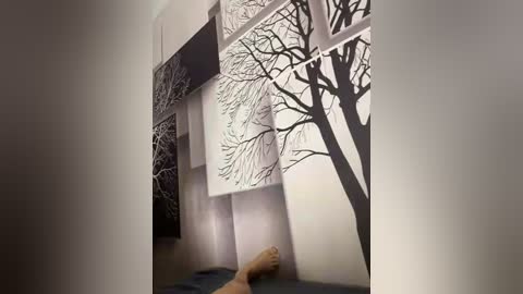 lodur_kisa free recording from 2025-12-05 00:22:00