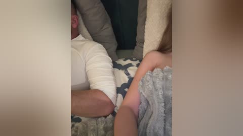 soffy_and_boss free recording from 2025-12-05 00:07:00