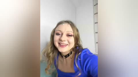 vixyvee free recording from 2025-12-05 01:18:00