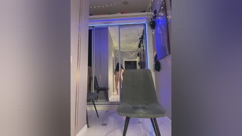 adel9 free recording from 2025-12-05 00:22:00