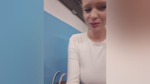 bielka_4 free recording from 2025-12-05 00:41:00