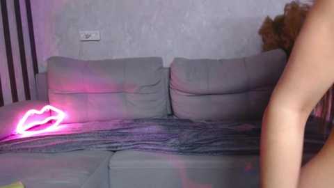 milenalmur free recording from 2025-12-05 00:41:00