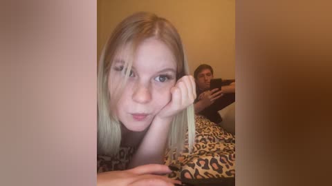 nepara3044 free recording from 2025-12-05 00:22:00