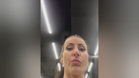 _annamaria_ free recording from 2025-12-05 00:07:00