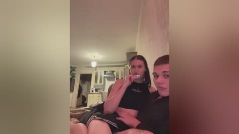 funny_banny free recording from 2025-12-05 00:22:00