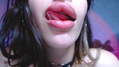 milenalmur free recording from 2025-12-05 00:41:00