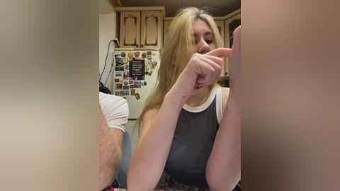 _breid_1 free recording from 2025-12-05 00:07:00