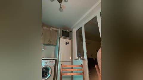 dubleduble free recording from 2025-12-05 00:07:00