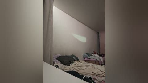 paraprgasmov69 free recording from 2025-12-05 00:22:00