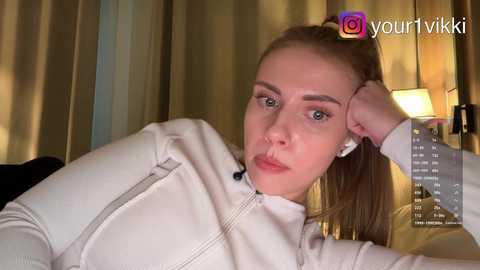 _vikkil0vescheese_ free recording from 2025-12-05 00:07:00