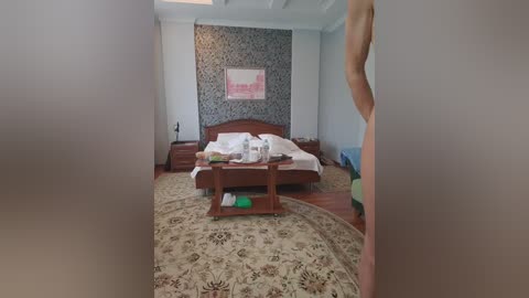 alex80_201 free recording from 2025-12-05 00:22:00