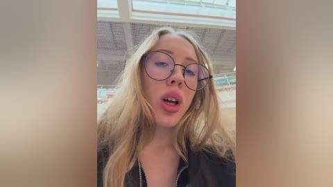 likachkaa free recording from 2025-12-05 00:07:00