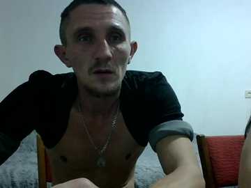 twolatte1520 free recording from 2025-12-05 00:22:00