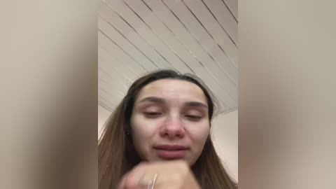 cat_meowa free recording from 2025-12-05 00:07:00