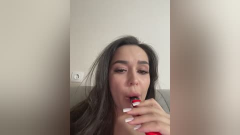 sasha_orlova free recording from 2025-12-06 00:21:00