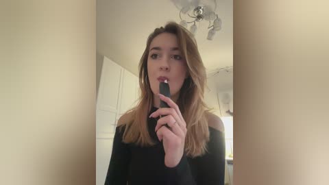 _lana_chester_ free recording from 2025-12-06 00:03:00