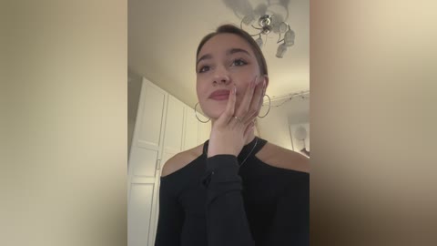 _lana_chester_ free recording from 2025-12-06 00:03:00