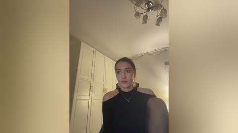 _lana_chester_ free recording from 2025-12-06 01:22:00