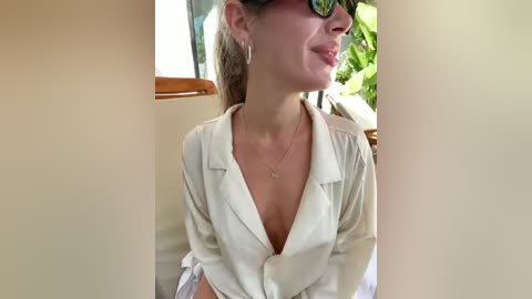 meow_777 free recording from 2025-12-06 00:21:00