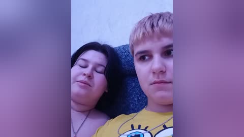 2lesbians free recording from 2025-12-07 00:39:00