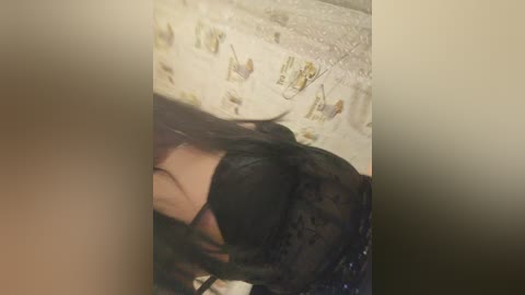 mollydave free recording from 2025-12-07 02:15:00