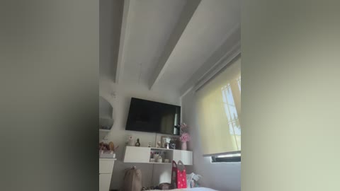 sallyeleins free recording from 2025-12-07 00:39:00