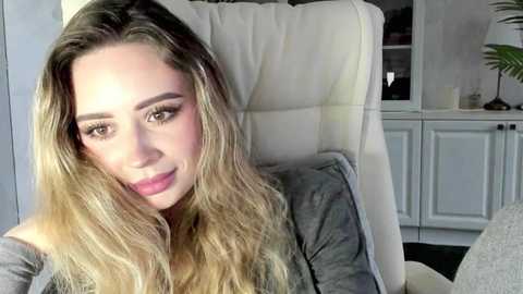 annadaisy1 free recording from 2025-12-09 00:13:00