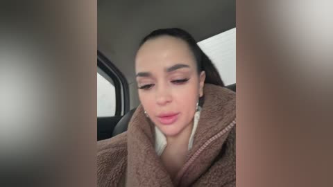 sasha_orlova free recording from 2025-12-08 02:54:00