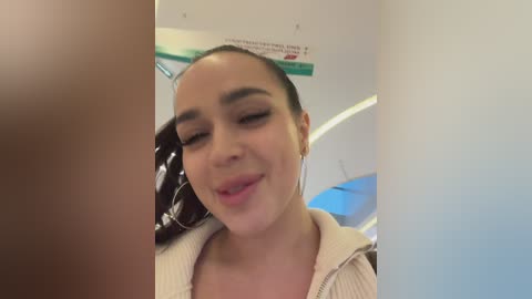 sasha_orlova free recording from 2025-12-08 00:21:00