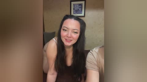 3hotandyoung3 free recording from 2025-12-09 00:11:00