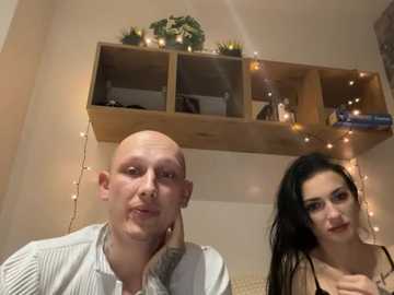 dark_luna free recording from 2025-12-10 00:27:00