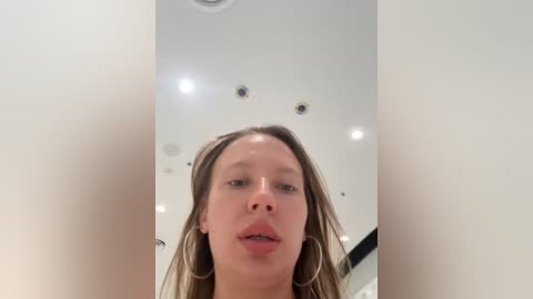 linnea free recording from 2025-12-09 04:50:00