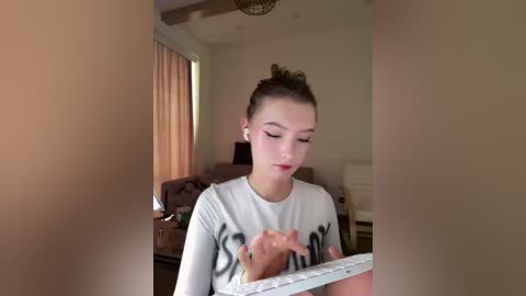 nezukoo free recording from 2025-12-10 00:06:00