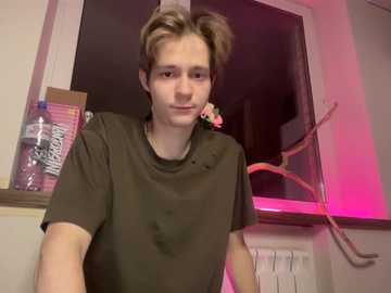 titsdestroy2007 free recording from 2025-12-11 00:00:00