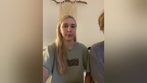 linatwins free recording from 2025-12-11 01:32:00