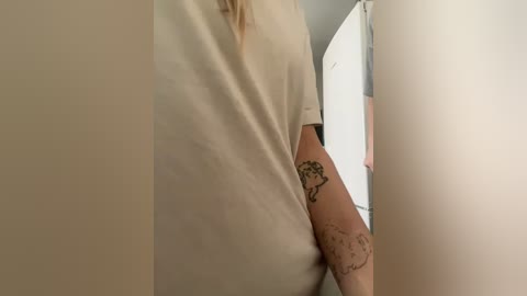 linatwins free recording from 2025-12-12 00:16:00