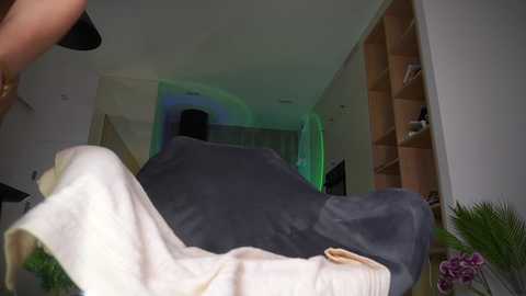 sonya_reallsugar free recording from 2025-12-12 00:16:00