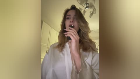 _lana_chester_ free recording from 2025-12-13 00:12:00